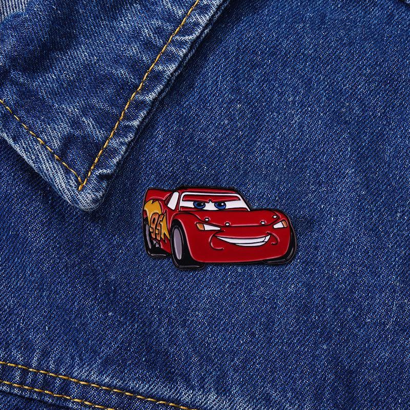 Fashionable And Cute Brooches, Cartoon Badges, Clothing Bag Brooches And Badges