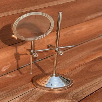 Messing-Lupe, Standlupe, Geschenk für Papa, Geschenk für Paare, Geschenk für Freundin, Weihnachtsgeschenk, Geschenk für Vater