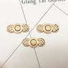 1 Pair Women's Retro Brooches Clothing Cardigan Sweater Blouse Shawl Clips Shirt Collar Flower Pattern Duck Clip Clasps Scar