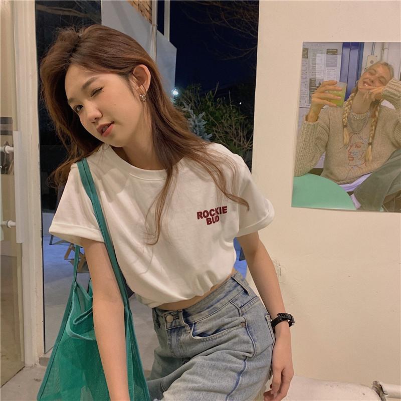 Letter Printed Short-sleeved T-shirt for Women In Summer New Korean Style Design Loose and Slim Student Top