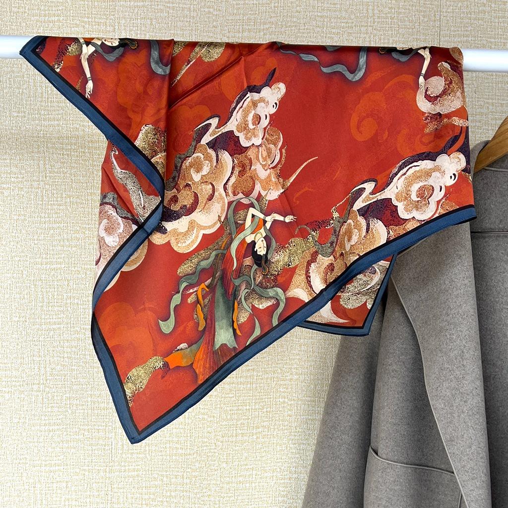 Spring And Summer Silk Chinese Square Scarves Go Out To The Street With Mulberry Silk Silk Scarves With Fresh Green Silk Scarves And Shawls.