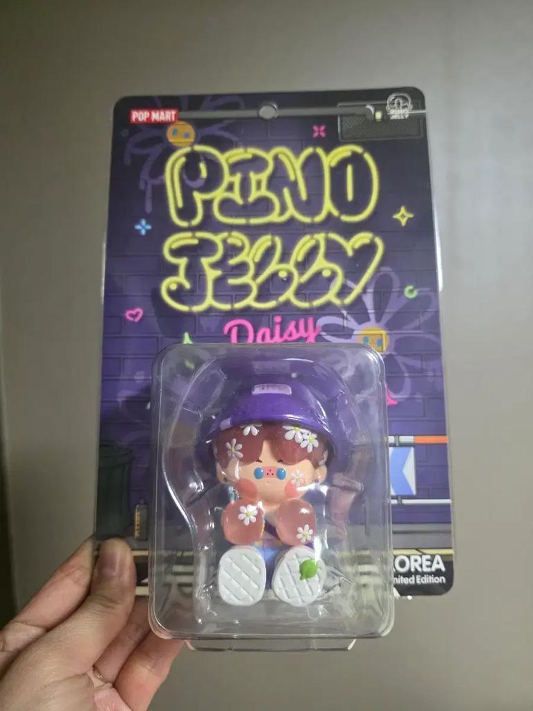 Pop Mart Pino Jelly Daisy Korea Limited Edition Unopened Used