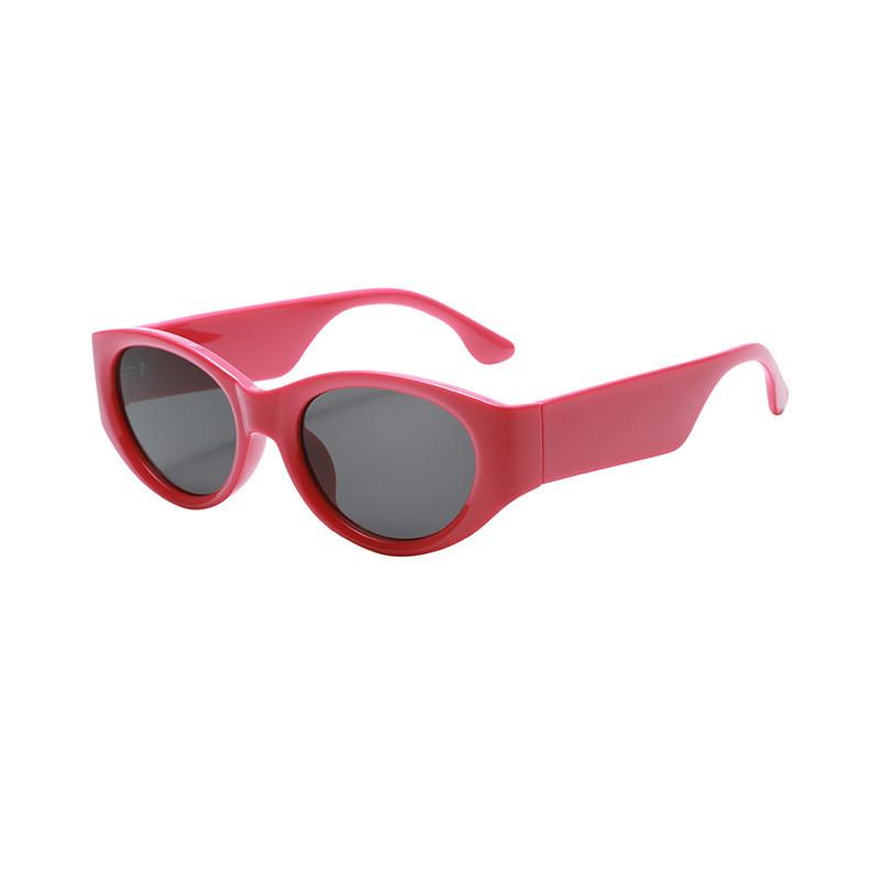 Stylish Streetwear Black Sunglasses With Uv Protection For Casual And Sports Use