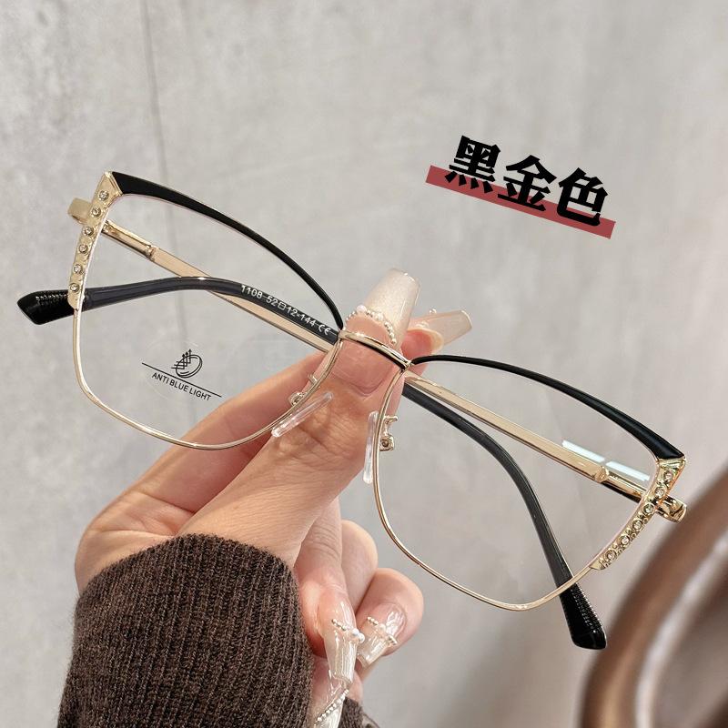 Очки нового стиля для женщин с украшением из страз, форма «кошачий глаз», компьютерные очки для женщин, блокирующие синий свет, женские очки
