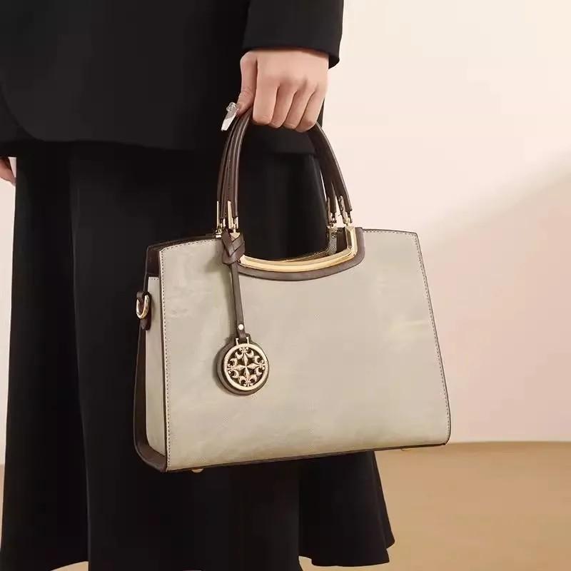 Casual Versatile Light Luxury Handbag, Women s High-end Fashion Mother Bag, Commuter Messenger Bag