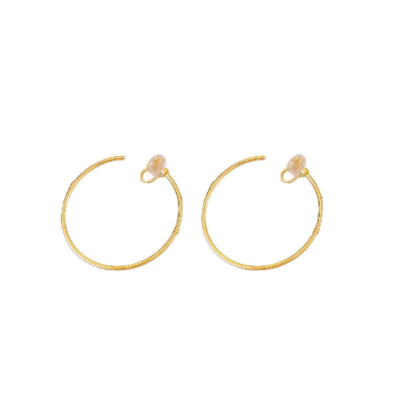 Simple round plain ring earclips, niche cold wind design earrings, commuting fashion temperament, versatile earrings, women