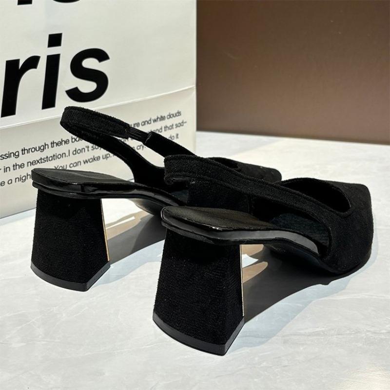 The New Style of Shoes Is A Shallow-mouthed One-strap Thick-heeled High-heeled Sandal