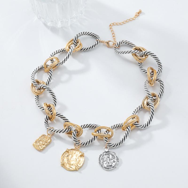 Vintage Women Jewelry High Quality Metal Chain Link Geometric Pendant Necklaces Trendy Classic Holiday Party Accessories