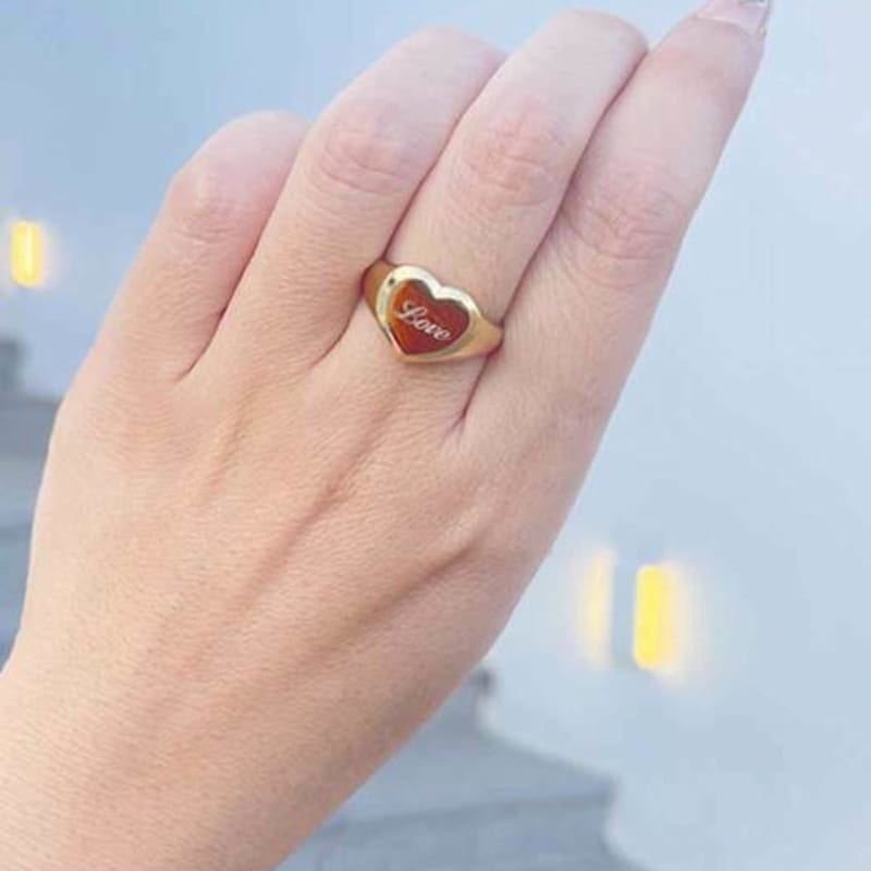 ollia lovely engraved guard ring