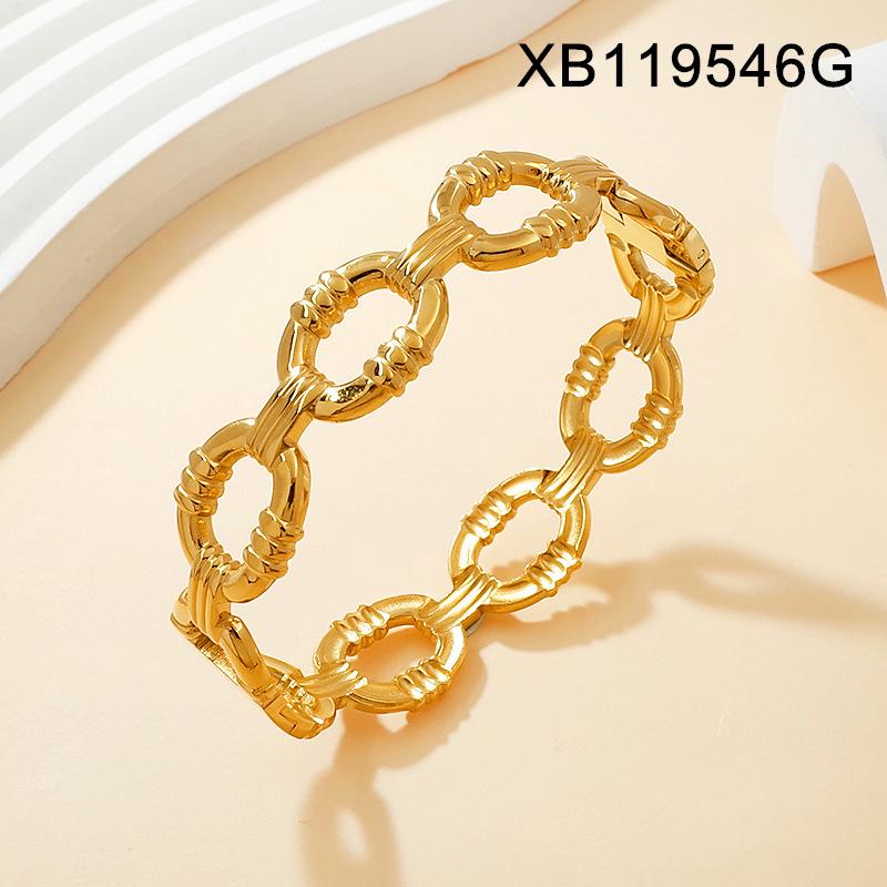 European & American Style Women's PVD Gold-Plated Twist Chain Bracelet - Titanium Steel Light Luxury Jewelry