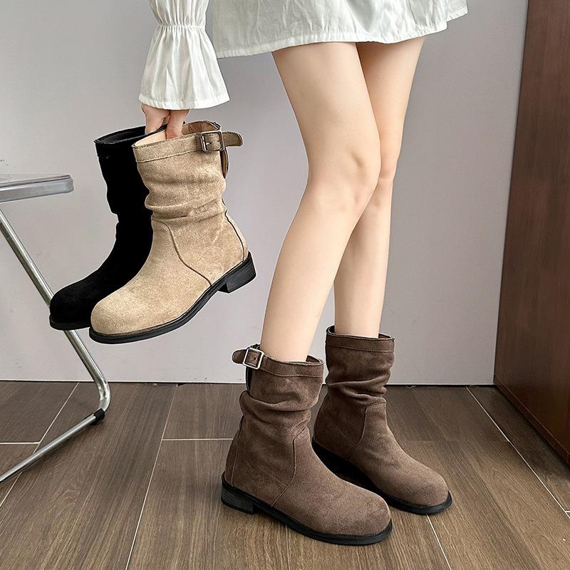 Retro simple and thin Martin boots for women's new autumn and winter niche versatile pleated short low-heeled boots piled up for women