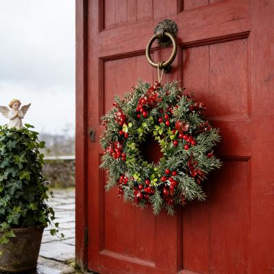 Artificial Red Berry Wreath Indoor Outdoor Front Door Wall Hanging Christmas Holy Berry Garland Holiday Party Decoration Ornament