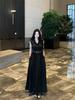 Elegantes schwarzes ärmelloses Kleid mit Hemdkragen & schlankmachender Taille