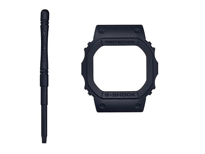 Casio G-SHOCK Men's Resin 200M Water Resistant Shock Resistant Alarm Quartz Watch DWE-5600CC-3