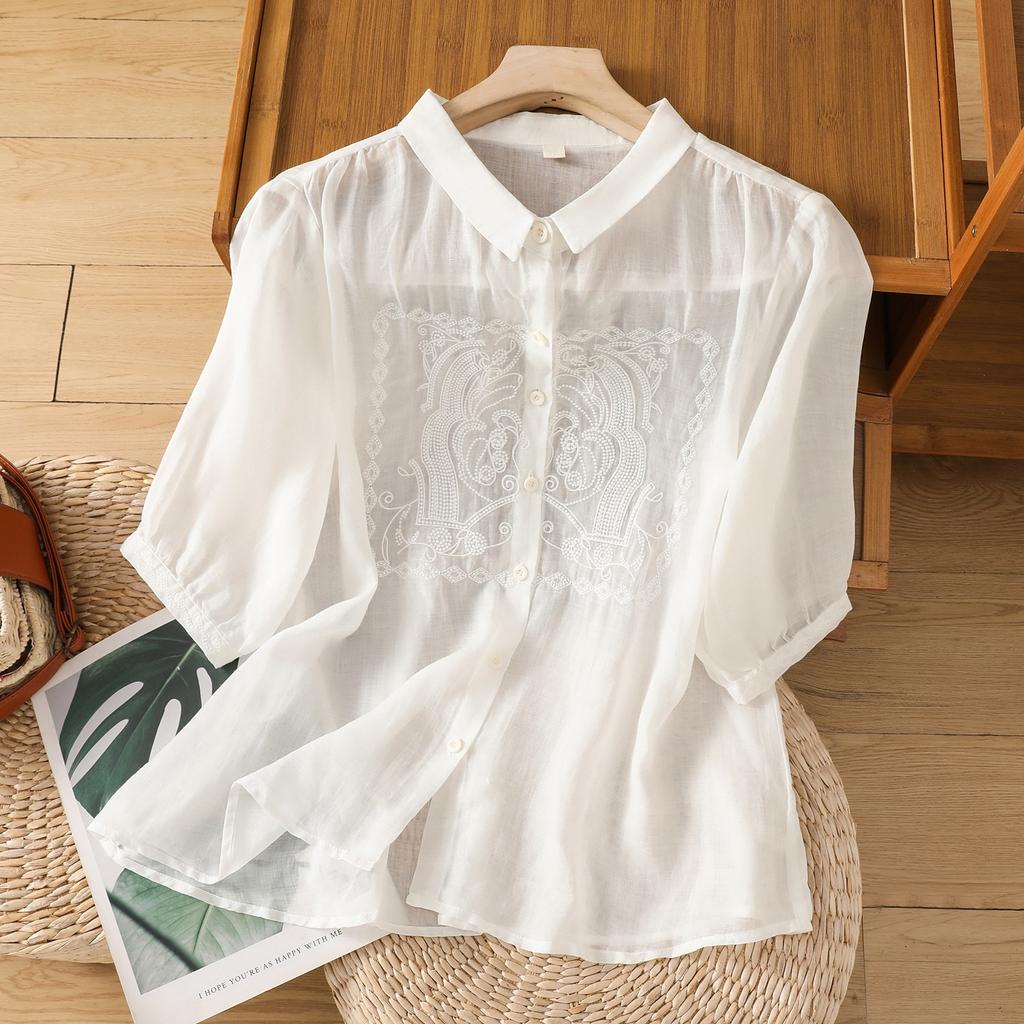 Lockeres und leichtes atmungsaktives Baumwoll- und Leinenhemd für Damen Sommer neu Polokragen Siebenviertelärmel besticktes Temperament-Oberteil