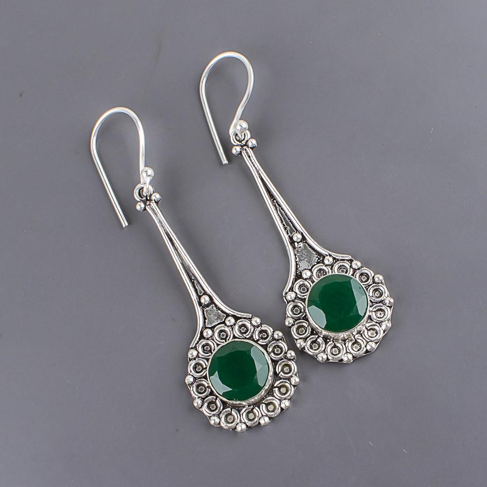 Náušnice ze zeleného onyxu Ručně vyráběné šperky z drahokamů, Náušnice z ryzího stříbra 925 Unikátní design šperků