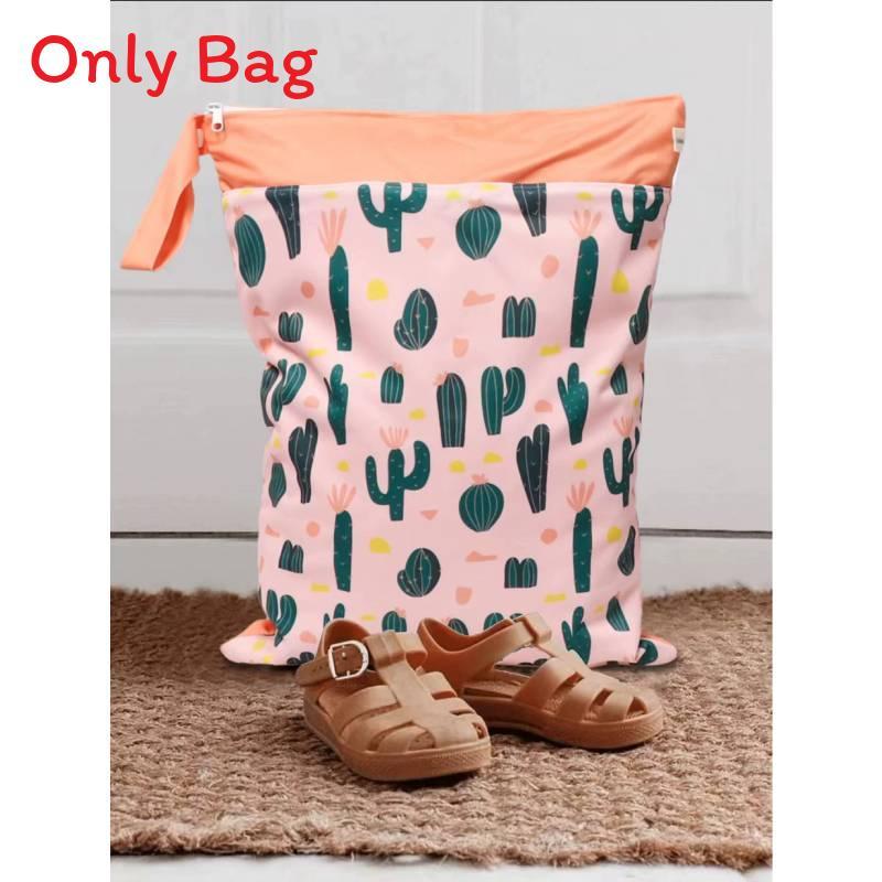 Nordic Childrens Room Wetbag With Pul Material For Diaper And Wet Item Storage In Bedroom