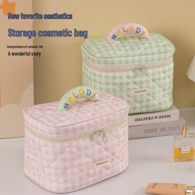 Korean Style Cute Large Capacity Portable Makeup Bag for Travel