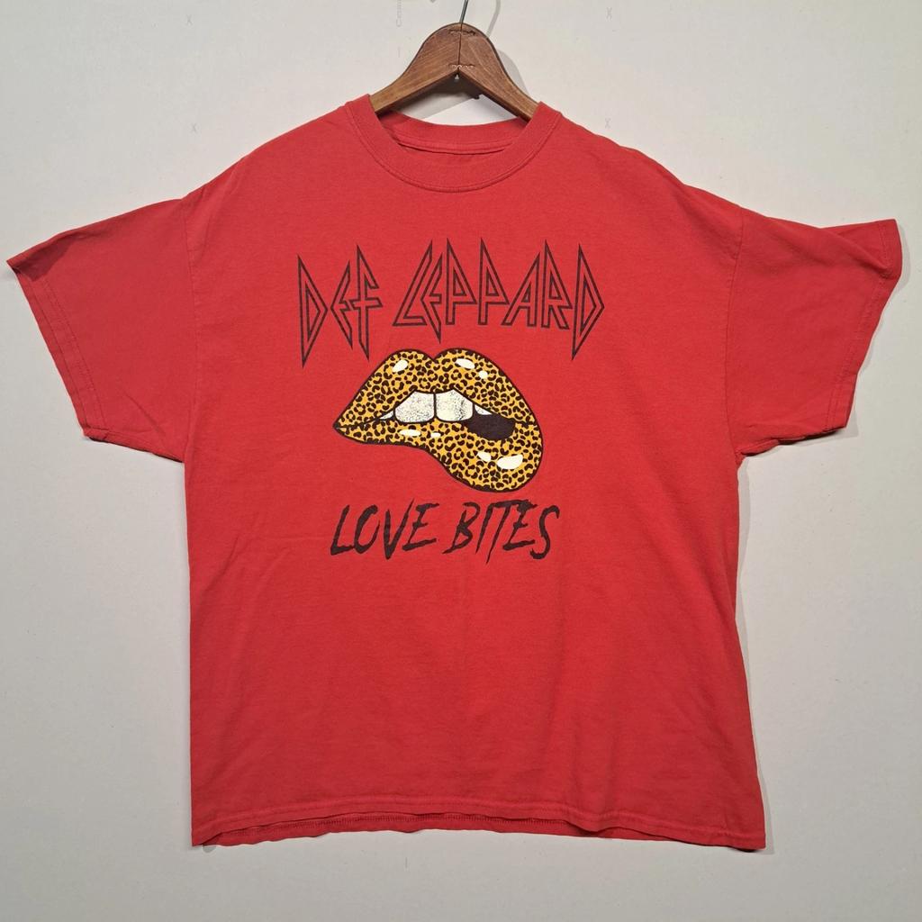 Adult Def Leppard Love Bites Red T Shirt Band Tee XL T Shirt