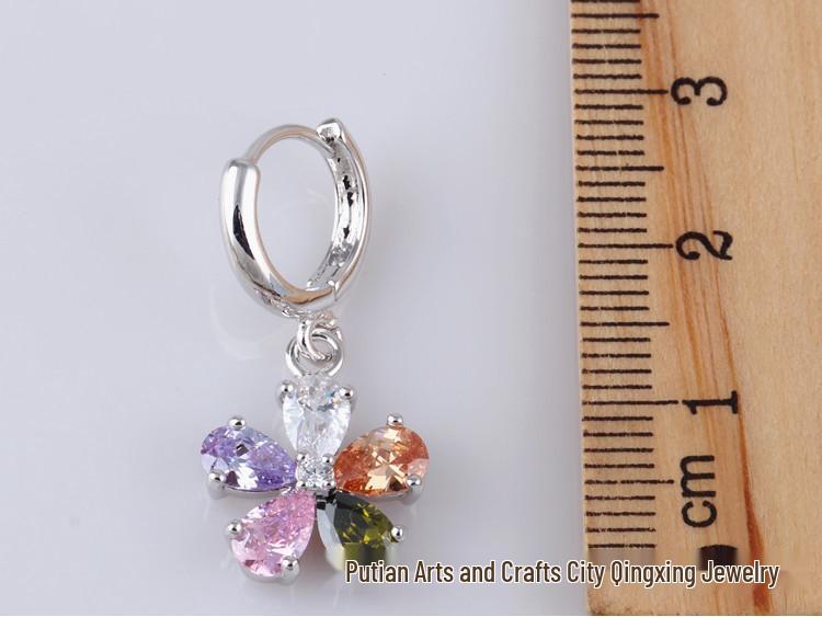 Conjunto de Ear Cuff de Cobre Banhado a Ouro de Alta Qualidade e Brincos de Flor com Zircônia - Estilo Vintage