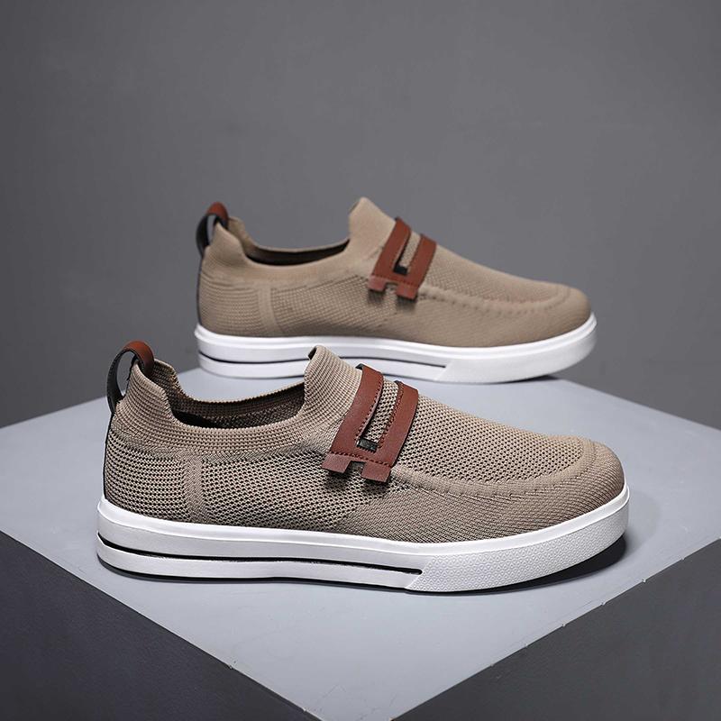 New Men Sports Shoes Mesh Breathable Casual Shoes Outdoor EVA Soft-Soled Walking Shoes Lightweight Comfortable Men Sports Shoes