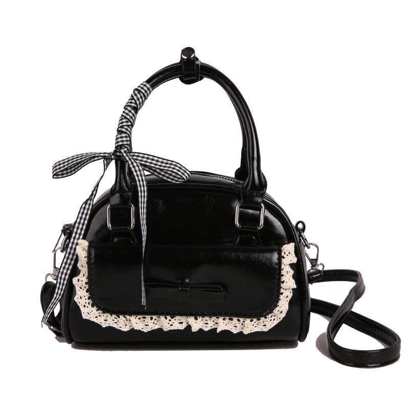 Spring and summer bag new simple and fashionable portable shoulder bag versatile soft surface casual tote bag oblique span bag