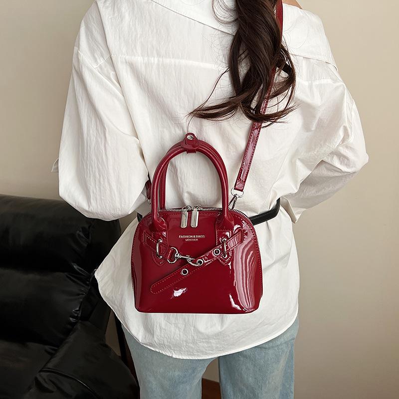 Premium texture shell bag women's new fashion versatile messenger bag summer popular portable small bag