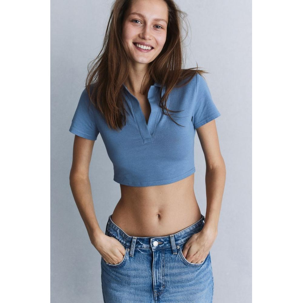 

Укороченный топ с воротником HM, синий