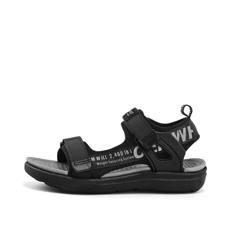 Korean Style Boys' Sandals 2025: Soft Sole, Fashion Sports, Beach Shoes for Kids