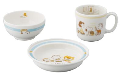 Service de table 3 pièces Snoopy Peanuts Vaisselle Cadeau Baby Shower Fabriqué au Japon Yamaka Shoten Enfants SN1700-112