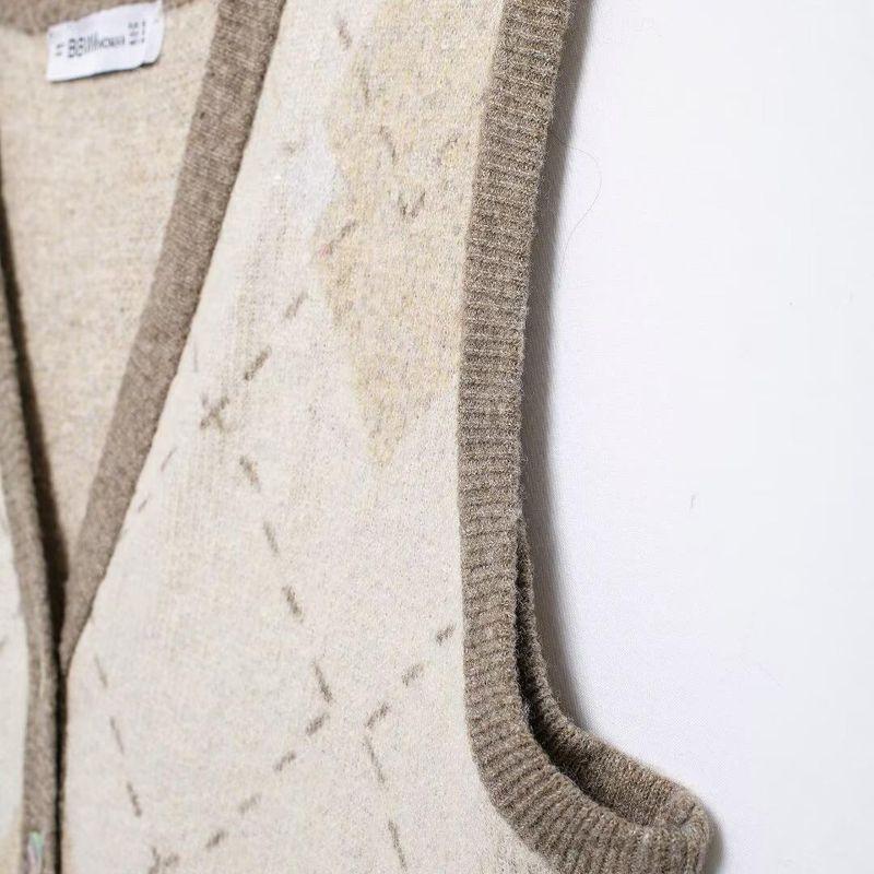 Kaslead New Arrival Women's Clothing Fashion Style Beads Decoration Diamond Pattern Knitting Vest Style Tops 3920191