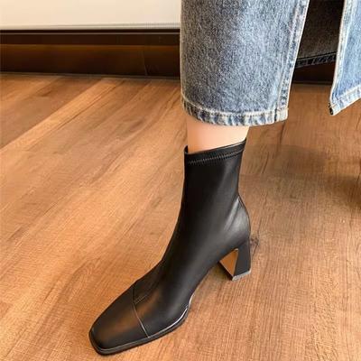 Tacón Alto 7cm Puntera Cuadrada Patchwork Tacones Gruesos Exudan un Aura Adelgazante, Mientras que Botines Cortos de Tacón Alto son Versátiles, Cómodos y Botas Slim