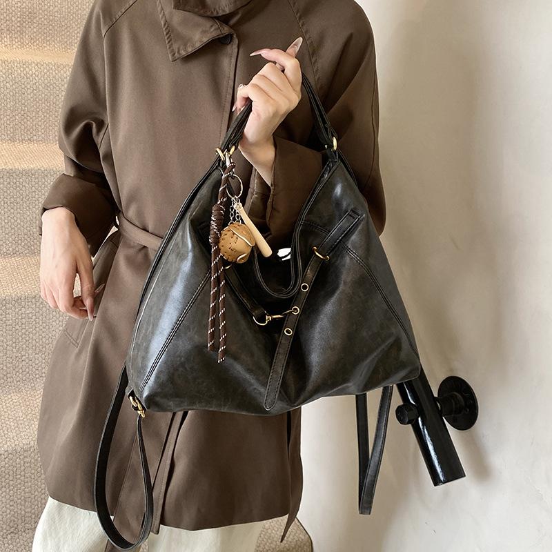 Premium sense retro large-capacity backpack bag women's 2025 autumn and winter new multi-purpose shoulder messenger bag tote bag