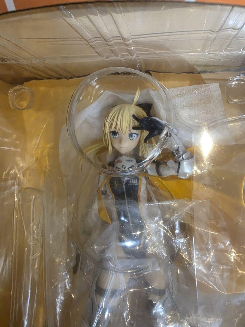 

[USED] Fate/stay Night: Altria Pendragon Racing Ver. 1/7 Scale Figure