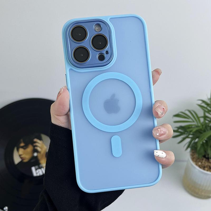 Capa de telefone ultrafina magnética fosca transparente para iPhone 11 12 13 14 15 16 Pro Max com carregamento sem fio Magsafe e película de lente