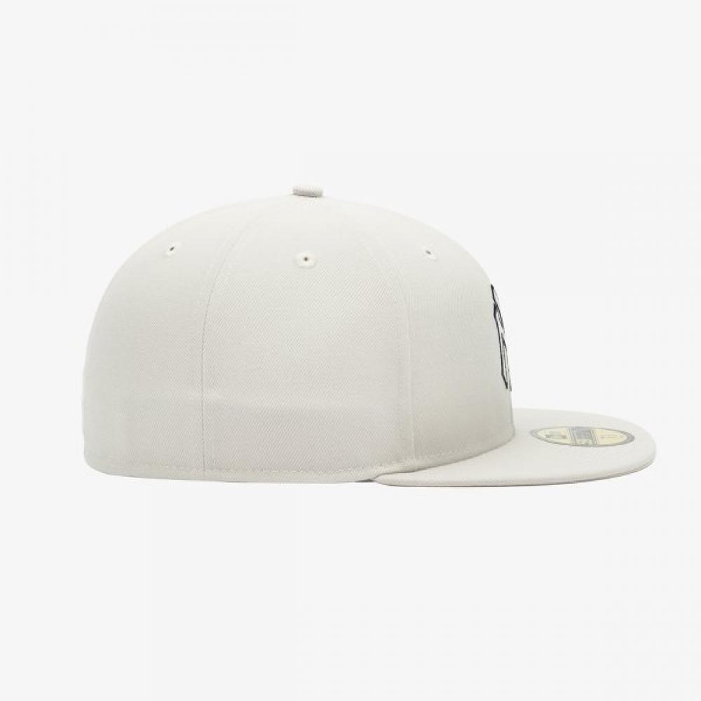 New Era New York Yankees Basic Outline Fitted Cap Stein 14881540