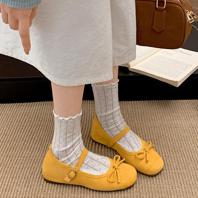 Red French retro shallow mouth inner height increase single shoes women's 2025 new spring skirt versatile Mary Jane shoes