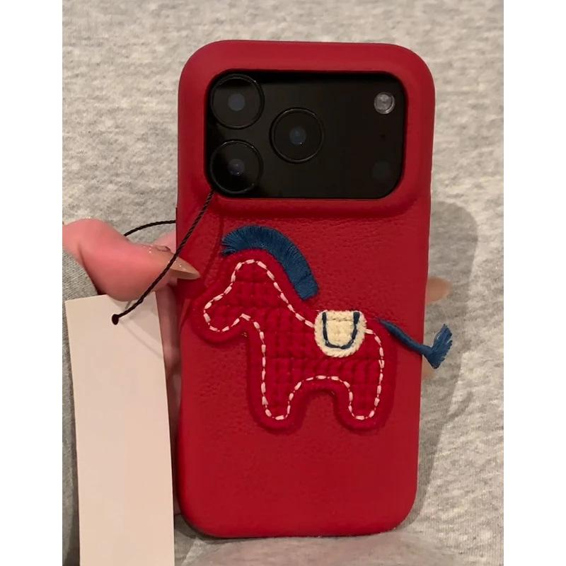 Simple red embroidery pony for Apple 11Promax mobile phone case IP11 fashion 11 festive 11 large hole 11