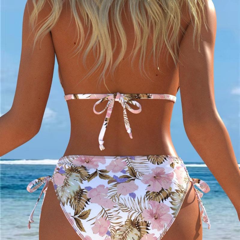 The New European and American Split Printing Splicing Neck Women's Split Swimsuit Bikini Suit Is Sexy