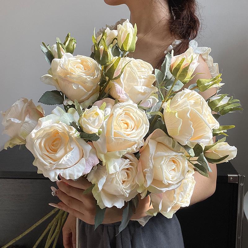 Liu Yifei Inspired Dried Flower Oil Painting - Artificial Rose Bouquet for Living Room or Dining Table Decor