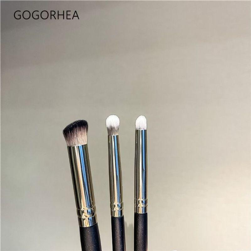 Rhea - Makeup Brush