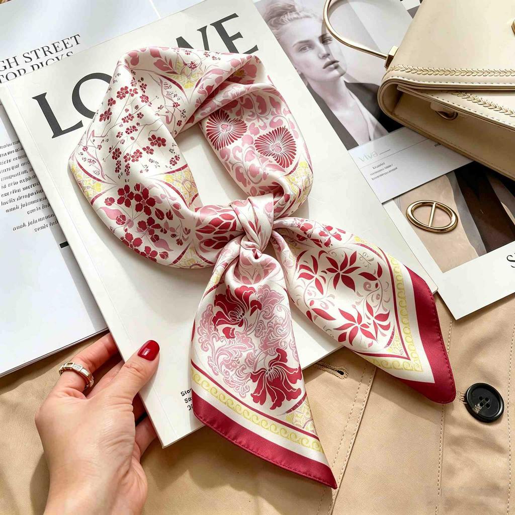 Women's spring and autumn silk scarf temperament versatile thin Internet celebrity Korean version light luxury fashion scarf high-end design small squ