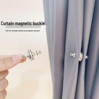 Magnetická spona na záclony: Proti úniku světla, Silný magnet, Bez nářadí, Odnímatelný pásek