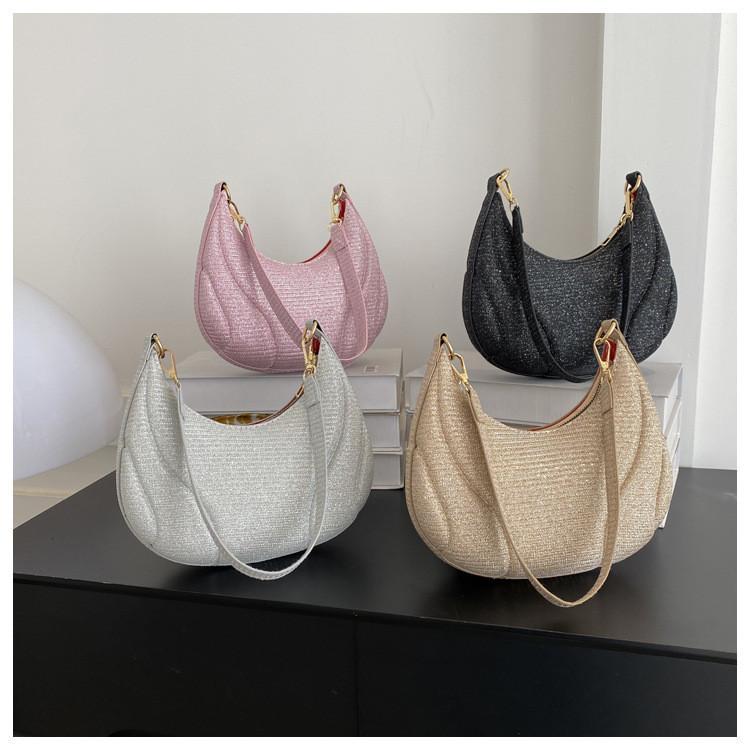New Korean Style Fashionable Portable Bag For 2023 Autumn And Winter Season Urban Minimalist Shoulder Bag