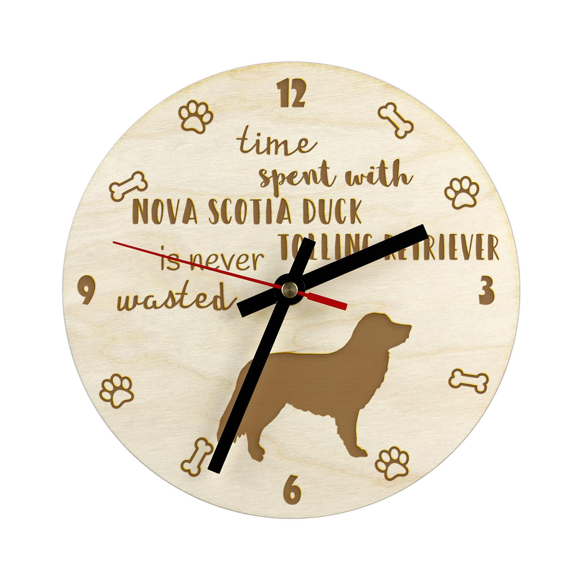 

Nova Scotia Duck Tolling Retriever, Yarmouth Toller - clock with dog, wooden clock with engraving, personalised clock by Art-Dog