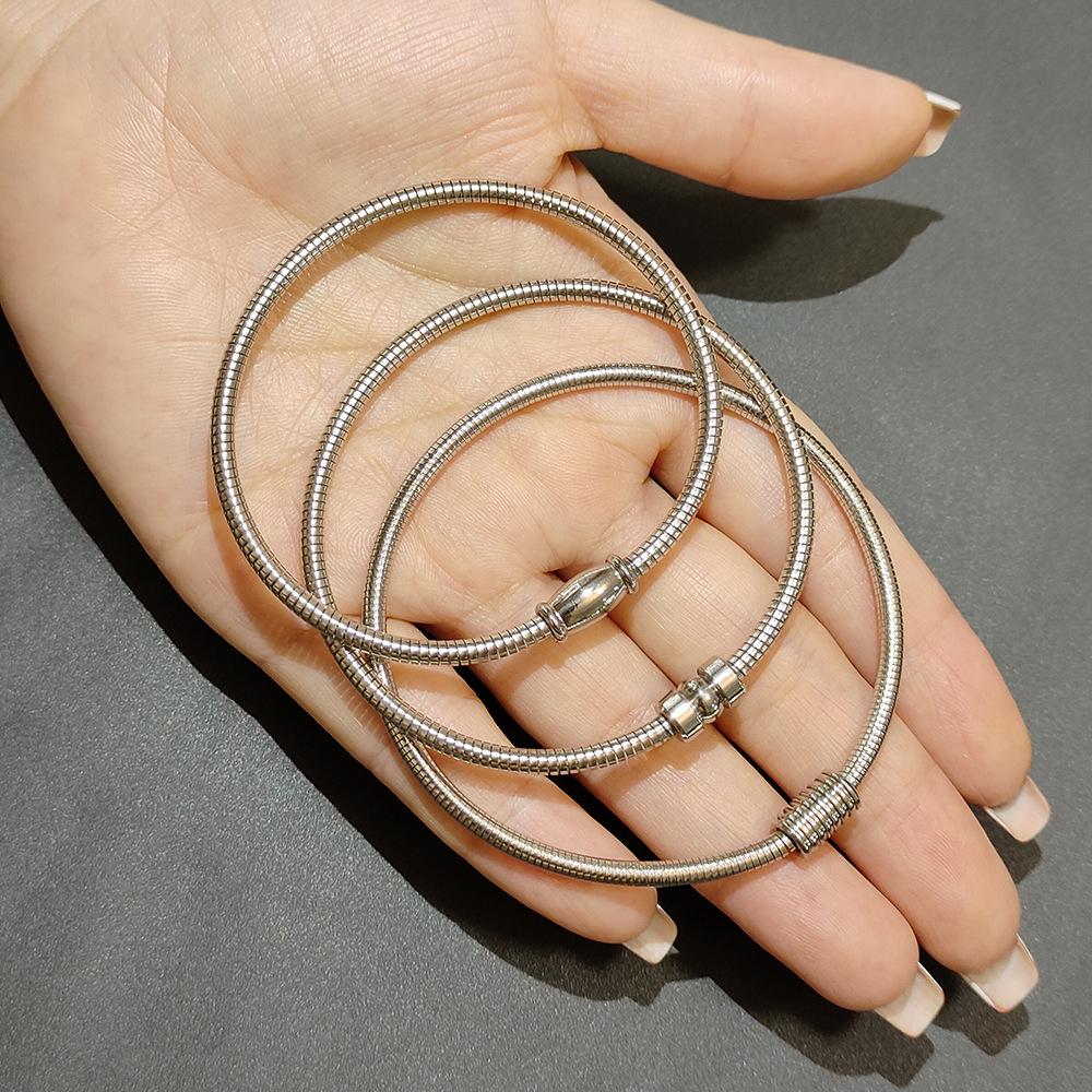 DIY Stainless Steel 304 Spring Openable Snake Chain Magnetic Bracelet for Women