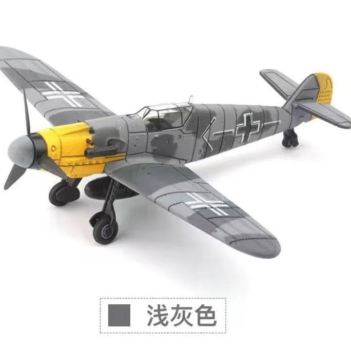 1/48 WWII Fighter Model AirForce P-40 Tomahawk Military Flying Tigers Warplane P51 MUSTANG F4U BF109 Fighter Model Puzzle Toys