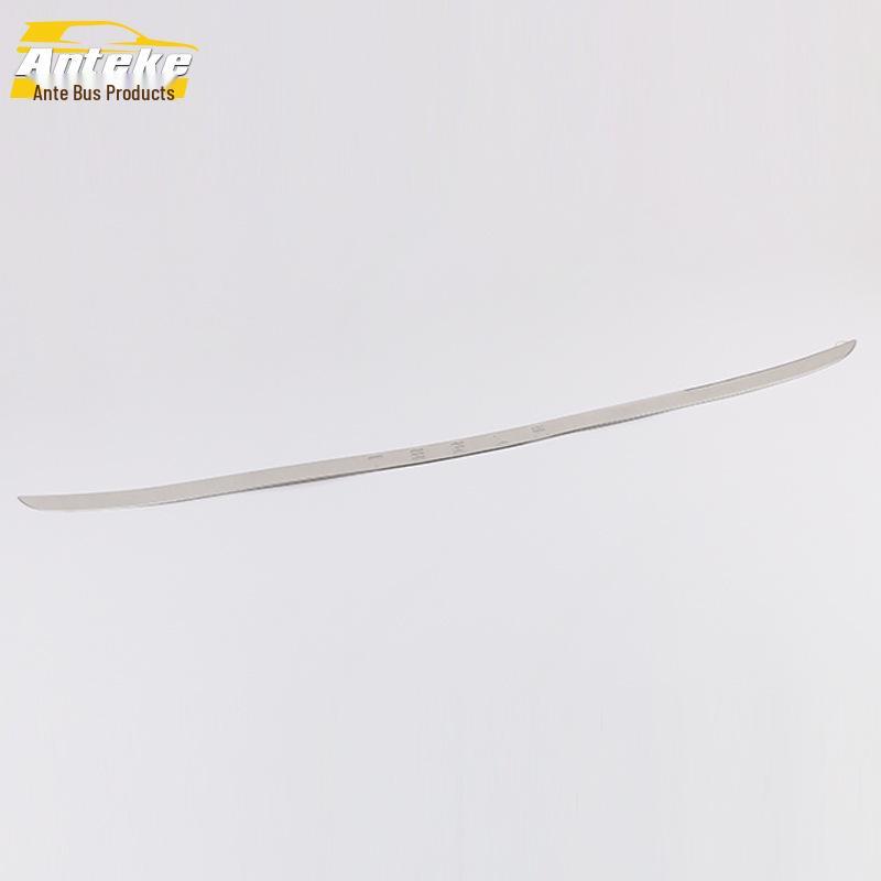 

Яркая полоса задней двери багажника и защита бампера для Model 3 2019 года