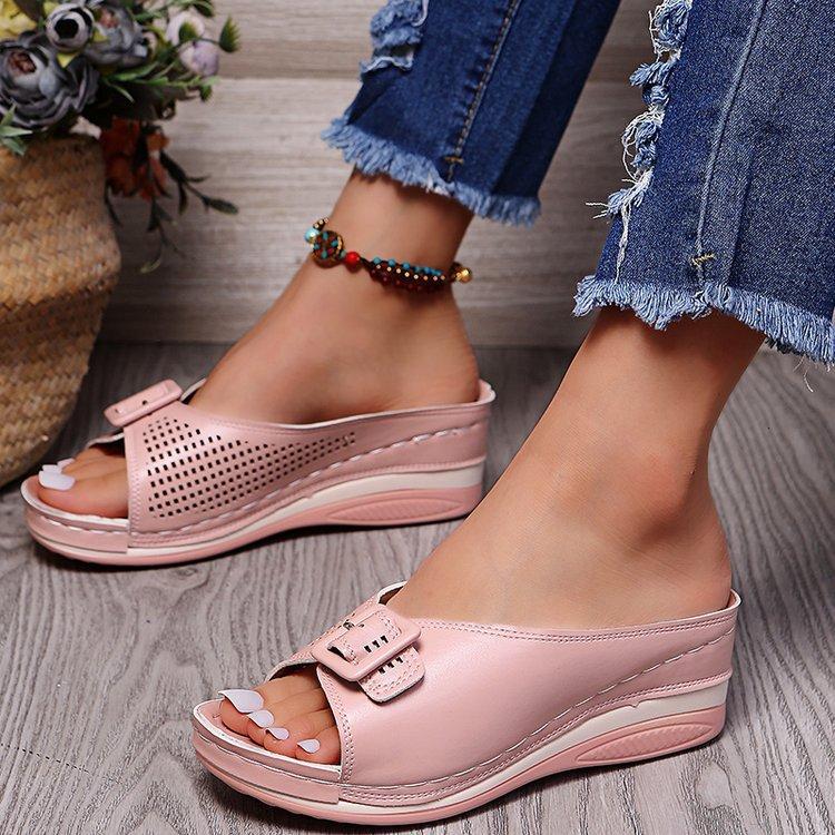 2025 Foreign Trade Large Size Cool Slippers Women's New European and American Casual Hollow Buckle Wedge Slippers Open-toed Sandals
