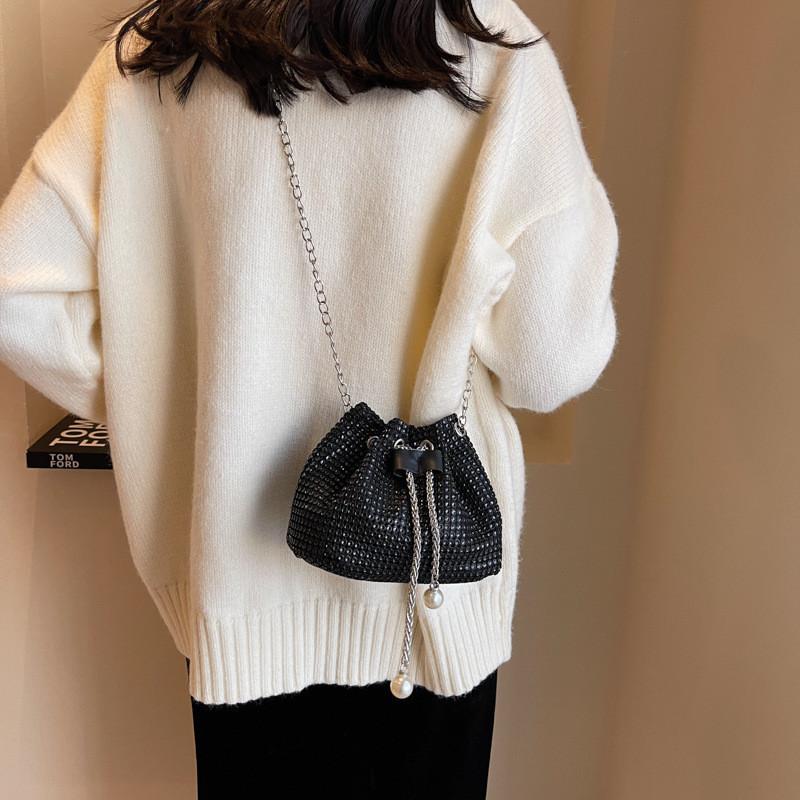 Shiny Fashion Bucket Bag 2024 Women Trendy Pu Shoulder Crossbody Handbag